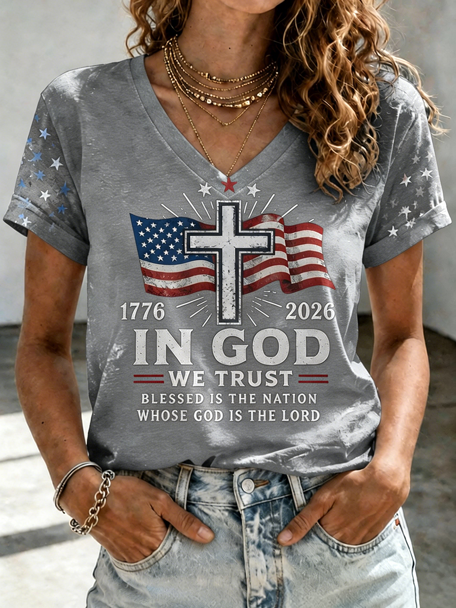 Women's In God We Trust 1776 2026 American Flag Cross Vintage Short Sleeve V Neck Tee